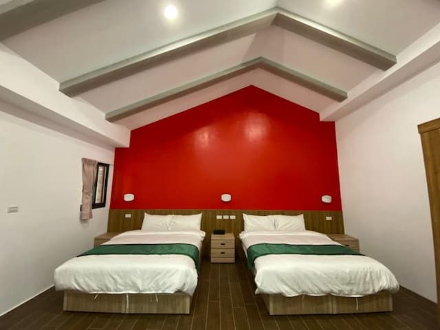 Rona Resort-Quadruple Room with View-2