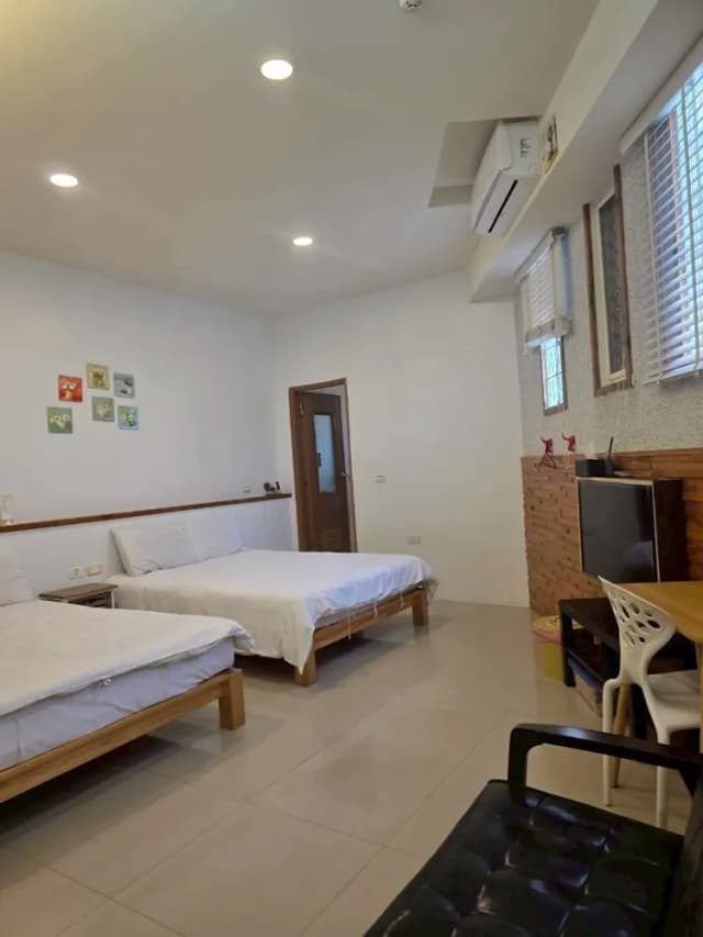 Q House-Four-person room-2