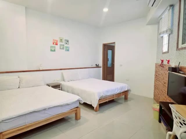 Q House-Four-person room-1