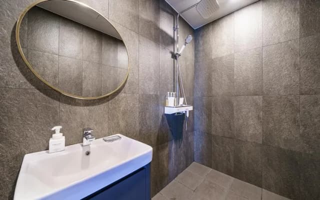 H Moment 飯店 松亭店-標準雙人房-11