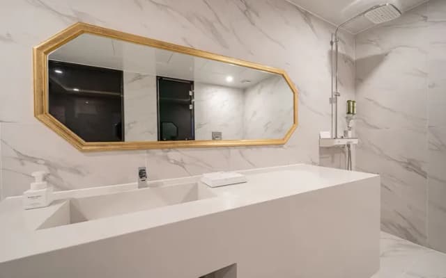 H Moment 飯店 松亭店-精緻套房（雙人床）-5