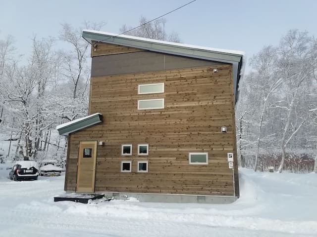 TB2旅居｜方便至二世谷Annupuri滑雪場-包棟: 最多5人-10