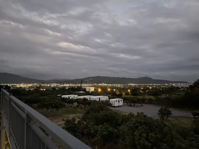 墾丁遊憩學苑-渡假營地-觀星露營車-12