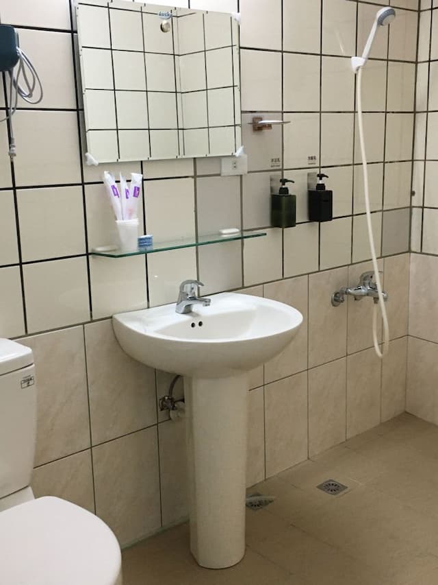 Reui Heng Guesthouse-Standard  Room-2