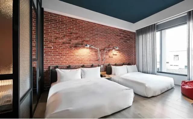 【High Speed Rail Holiday】 Tainan UIJ Youai Street Hotel 2-Day Free Travel-Quad Room-1