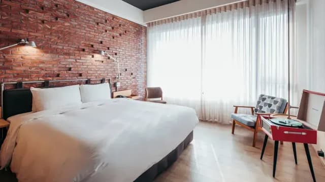 【High Speed Rail Holiday】 Tainan UIJ Youai Street Hotel 2-Day Free Travel-Double room-1