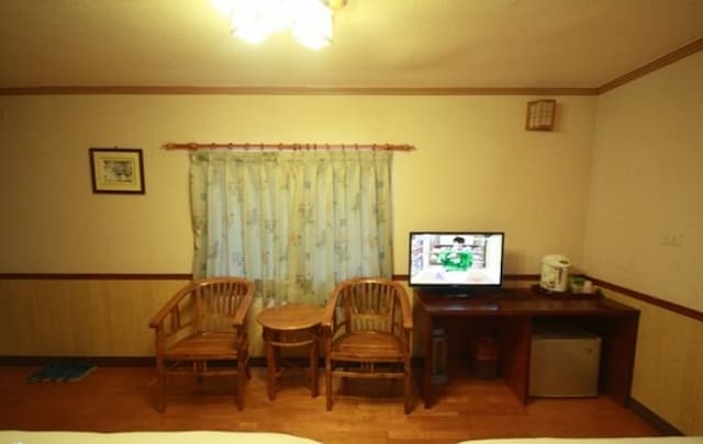 鄉村休閒農莊-標準四人房-3