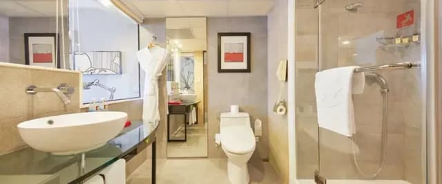 【高鐵假期】 台北凱撒大飯店2日自由行｜近台北車站、站前商圈-【29天前預購優惠】- 【29天早買】悠遊客房(8坪-1大床-含早)-2