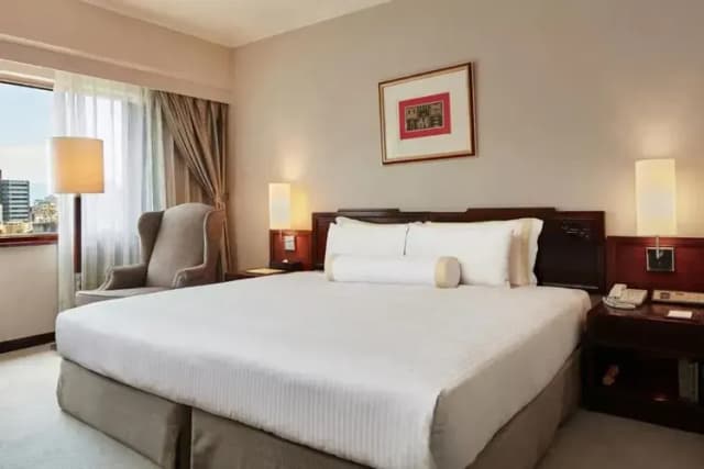 【High Speed Rail Holiday】 2-Day Free Travel at Howard Plaza Hotel Taipei-Superior single bed room (1 queen bed - breakfast included)-2