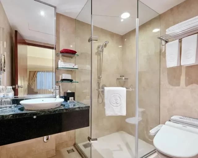 【High Speed Rail Holiday】 2-Day Free Travel at Howard Plaza Hotel Taipei-Superior single bed room (1 queen bed - breakfast included)-4