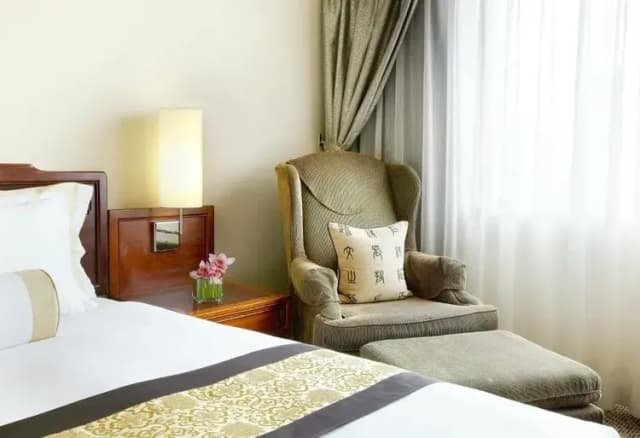 【High Speed Rail Holiday】 2-Day Free Travel at Howard Plaza Hotel Taipei-Superior single bed room (1 queen bed - breakfast included)-5