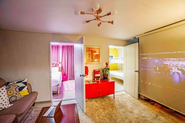 BoraBora (3 minutes to Itaewon Station, convenient transportation, mini theater)-2 min! ITAEWONstn/ 3room /2bath/yard / rooftop-7