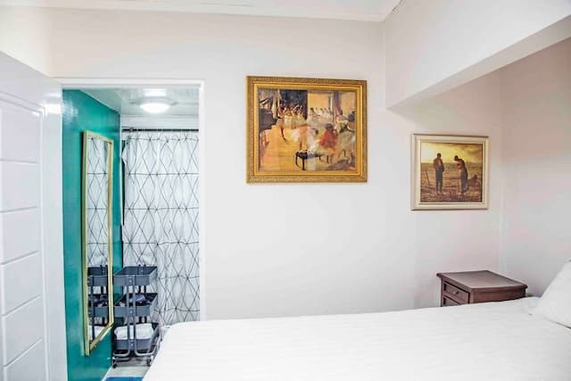 BoraBora (3 minutes to Itaewon Station, convenient transportation, mini theater)-2 min! ITAEWONstn/ 3room /2bath/yard / rooftop-3