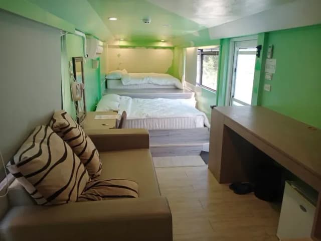 星雲谷-星空露营车套房-星空露營車-6