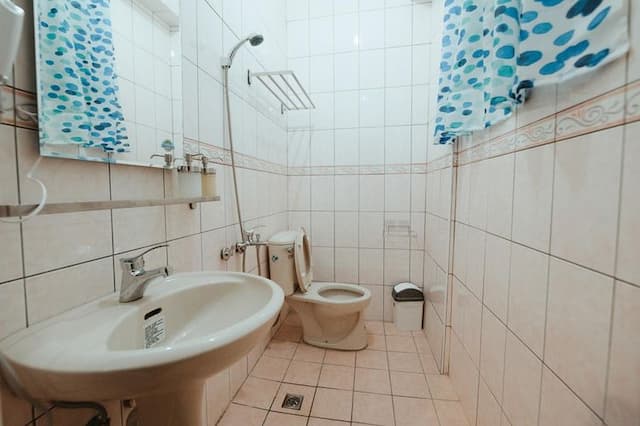 1995背包客棧-6人女性背包客房-5