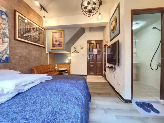 ❤一中安心租屋社❤有統編收據-大間3B雙人房(180x186cm加大雙人床)【不需走樓梯】●窗戶面向住宿區露天走廊-4