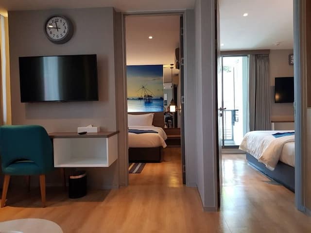 Bizotel Premier Hotel & Residence-1 Bed room Family Suite(With Breakfast)-5