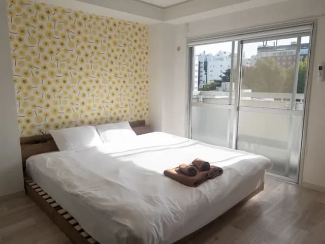 RISE HOTEL SHINJUKU-702－黄花客房｜4人入住｜大床（Queen Beds）｜｜40㎡-3