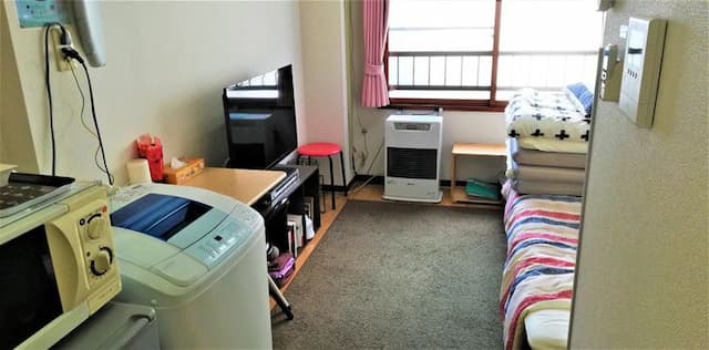 ALMAZ PLACE-#201 Tiny room ☆ Free Wi-Fi ☆ Good airport access! The room has futons!極小ルーム☆Wi-Fi無料☆空港アクセス良好!お部屋は布団対応です!-1