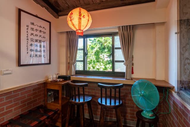 Qu Hi Home Stay-Exquisite View Room-4