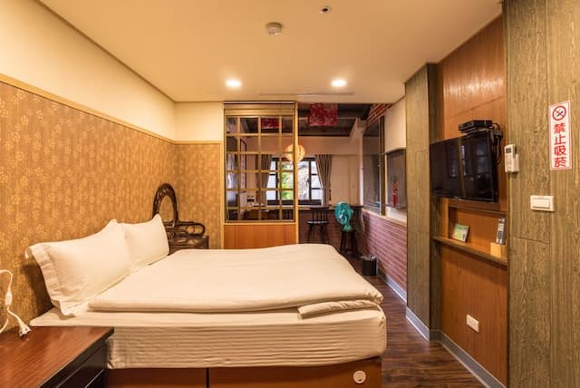 Qu Hi Home Stay-Exquisite View Room-6