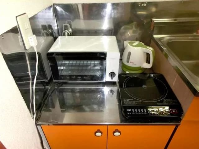 ALMAZ PLACE-★One-floor studio on the 1st floor, easy to move around★Wi-Fi OK!☆Excellent airport access! The room is equipped with a bed (futon for the second person)!-3