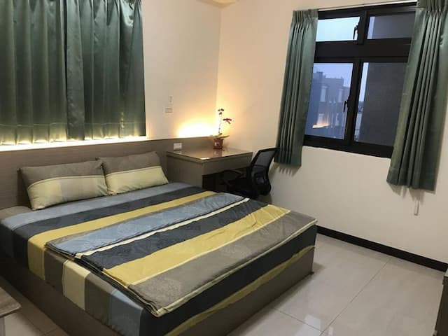 翡翠金鑽一館-加大雙人床套房-8