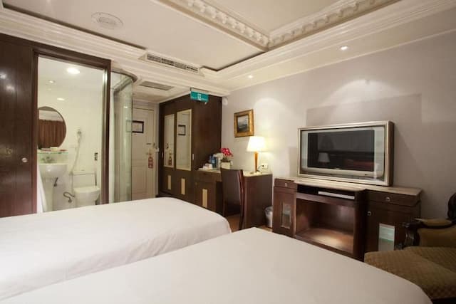 太豪大飯店-雙人兩小床(贈送早餐餐盒)-2