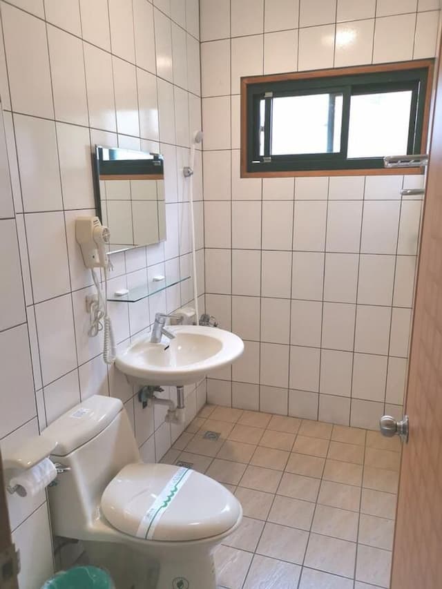 Cloud Falls Leisure Landscape Resort-Quad Room A-5