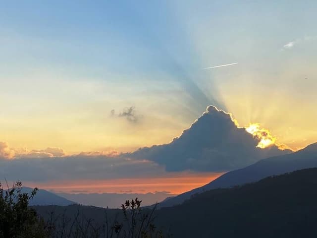 Cloud Falls Leisure Landscape Resort-Quad cabin B-6