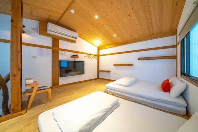 [Suehirodoir no.2] Building] Rihe Family House House-【末廣通二館-前棟】台南麻將 日式包棟民宿｜可住4位-11