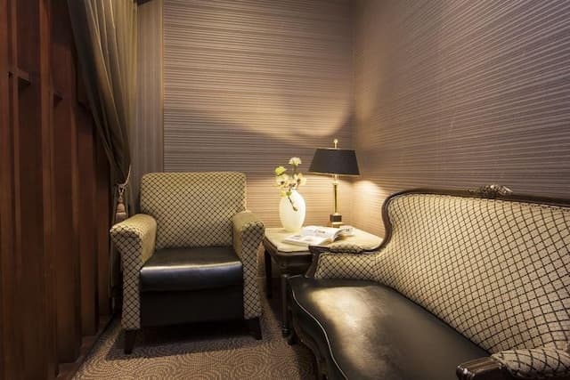 伊倫商務旅館-雙人兩小床(贈送早餐餐盒)-4