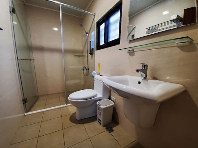 詩享家民宿-六人房-3