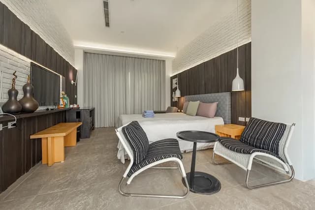 白水木民宿-標準特大雙人床房-2