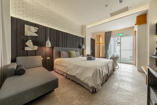 白水木民宿-標準特大雙人床房-1