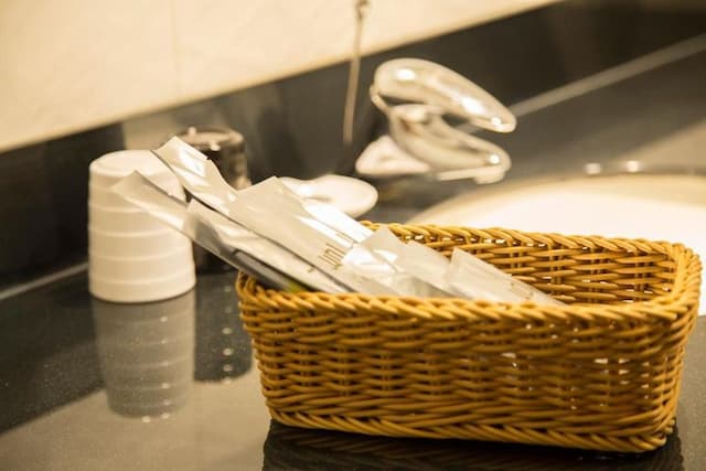 Just Live Inn Taipei Station-business triple room-5