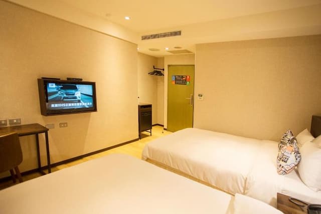 Just Live Inn Taipei Station-FAMILY ROOM-3