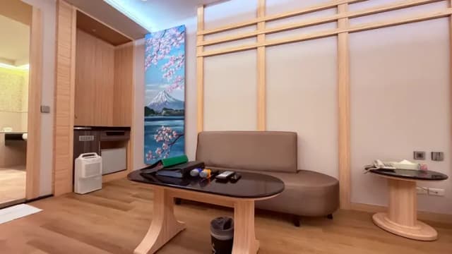 麗莎旅舘-金碧KTV房-5