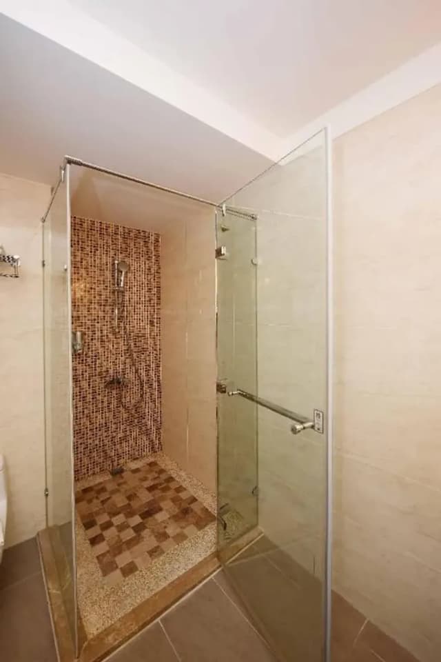 福容大飯店花蓮館 | 可選購海景房型-【寵物專案】市景家庭客房｜貓或狗2隻(限20公斤以下)-7