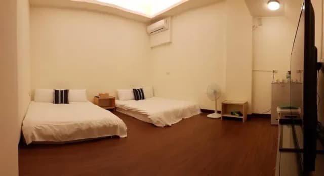 羅東夜市幸福小旅行-經濟四人房-1