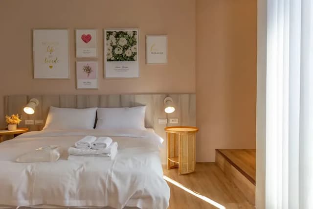 花落諾台南民宿 ｜安平老街、鄰近景點-高級雙人房 附陽台-9