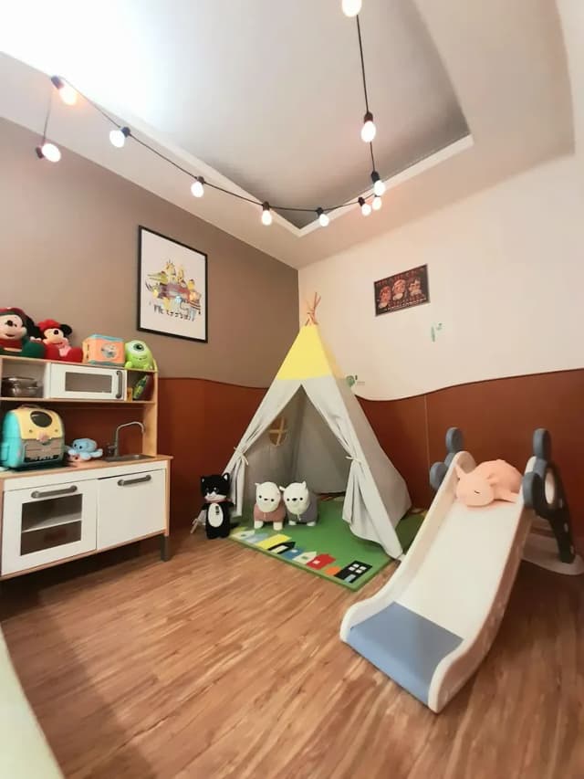 興吉木屋 - 墾丁大街只要走路7分鐘！| 室內公共空間自行車停放-木屋家庭六人房-6