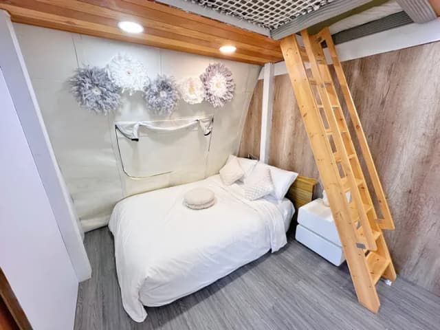 山見懶人露營 | 星球帳上下鋪！獨立衛浴含冷氣！自助式露營體驗-【自助式懶人露營】帆船帳-10