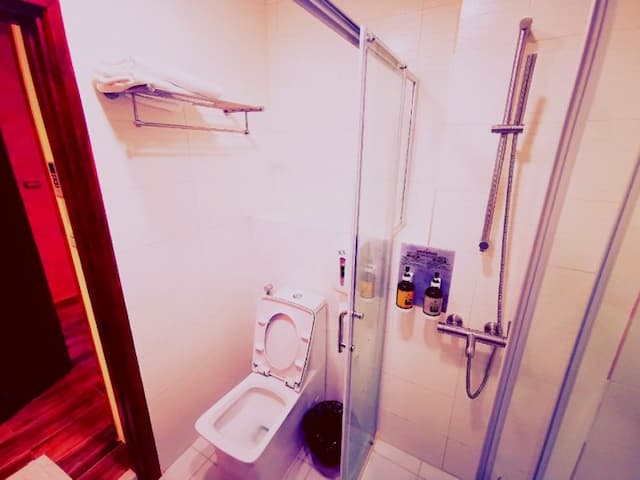 Xinhe Small Stack-Family Room-4