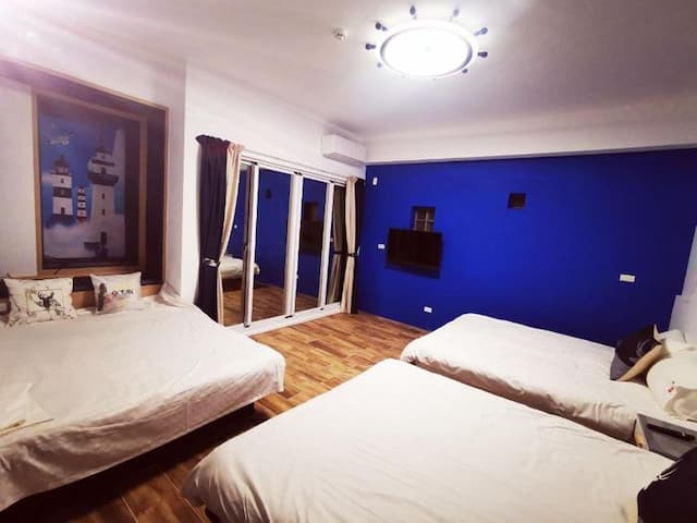 Xinhe Small Stack-Mediterranean Six-person Room-1