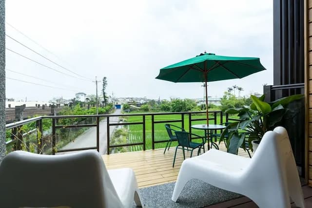 Myahome-201 Mickey Family Suite for 4-10