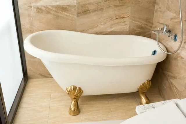 Myahome-Misia Suite for 2 (Bathtub)-4