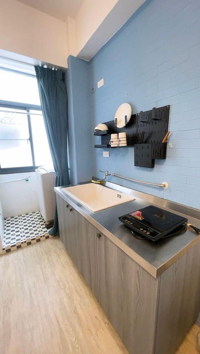 Tainan house-WOOD Double Room near station, neighboring Confucius Temple-5