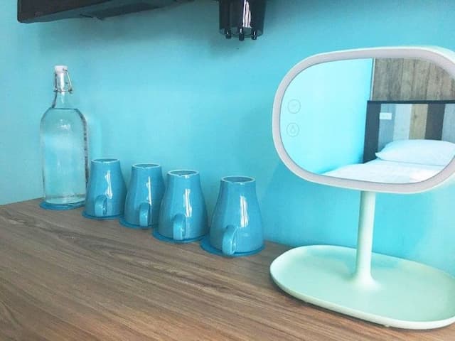 輕停文旅｜英倫工業風-COVENT GARDEN: 四人半背包客房-6