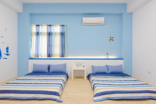 黃金海岸民宿 | 18-28人可澎湖包棟 | 可選購海景房 | 隘門沙灘-經濟四人房-1